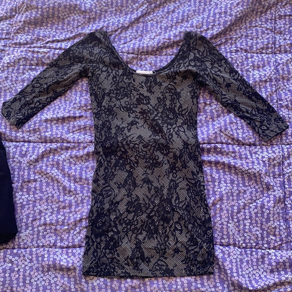 Forever 21 lace dress